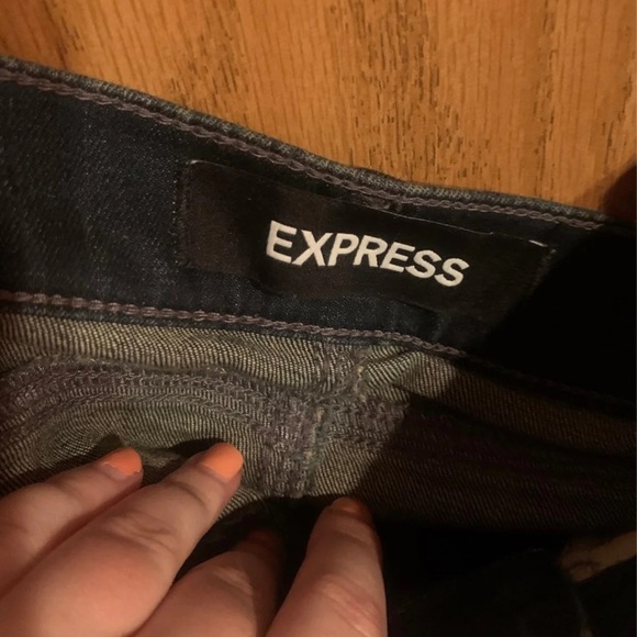 Express‎ Denim Skirt - Picture 2 of 5